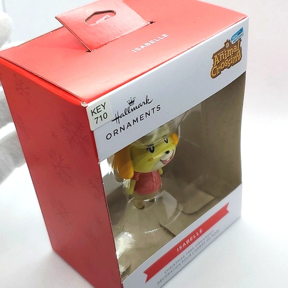 Hallmark Nintendo Animal Crossing Isabelle Christmas Ornament - Picture 7 of 11